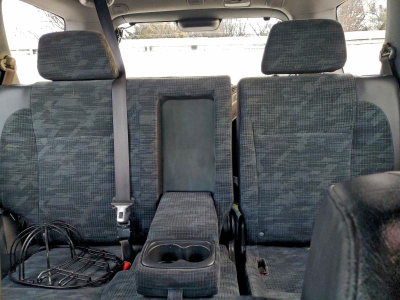 Photo 10 from auction – 2004 HONDA CR-V LX with VIN SHSRD68414U201105