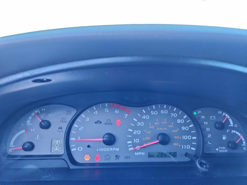 Photo 9 from auction – 2001 TOYOTA SEQUOIA LI with VIN 5TDBT48A61S005092