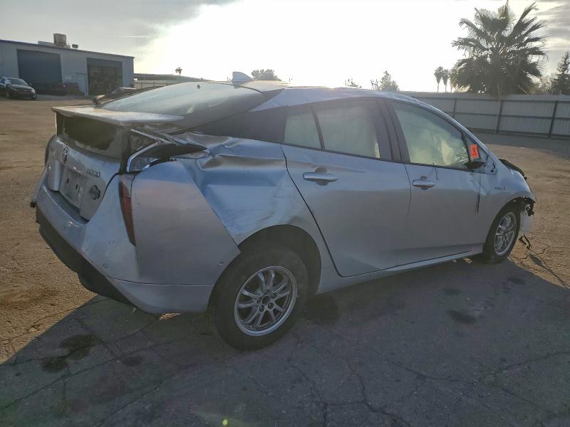 Photo 3 from auction – 2017 TOYOTA PRIUS with VIN JTDKBRFU4H3566948