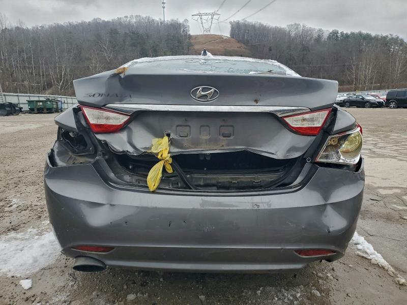 Photo 6 from auction – 2011 HYUNDAI SONATA SE with VIN 5NPEC4AC4BH153497