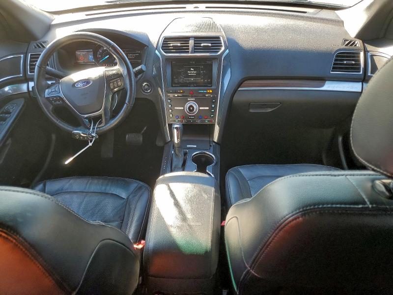 Photo 8 from auction – 2016 FORD EXPLORER L with VIN 1FM5K8F83GGA10112