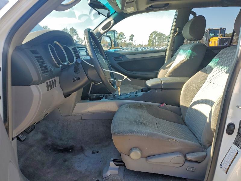Photo 7 from auction – 2006 TOYOTA 4RUNNER SR with VIN JTEBU14R460098207