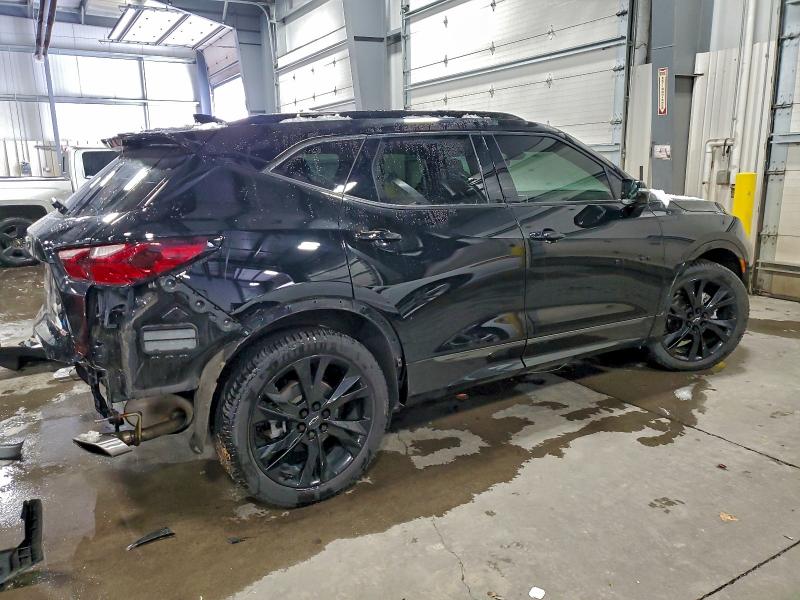 Photo 3 from auction – 2021 CHEVROLET BLAZER RS with VIN 3GNKBKRS0MS576552