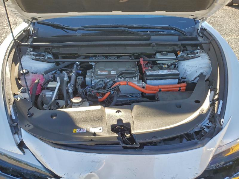 Photo 11 from auction – 2023 LEXUS RZ with VIN JTJAAAAB5PA002531