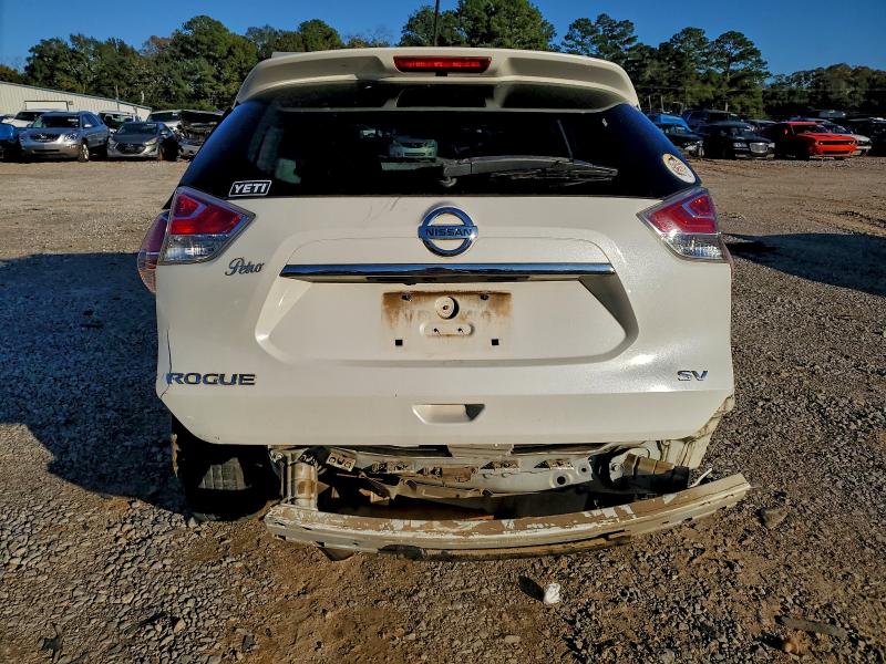 Photo 6 from auction – 2015 NISSAN ROGUE S with VIN KNMAT2MTXFP540211