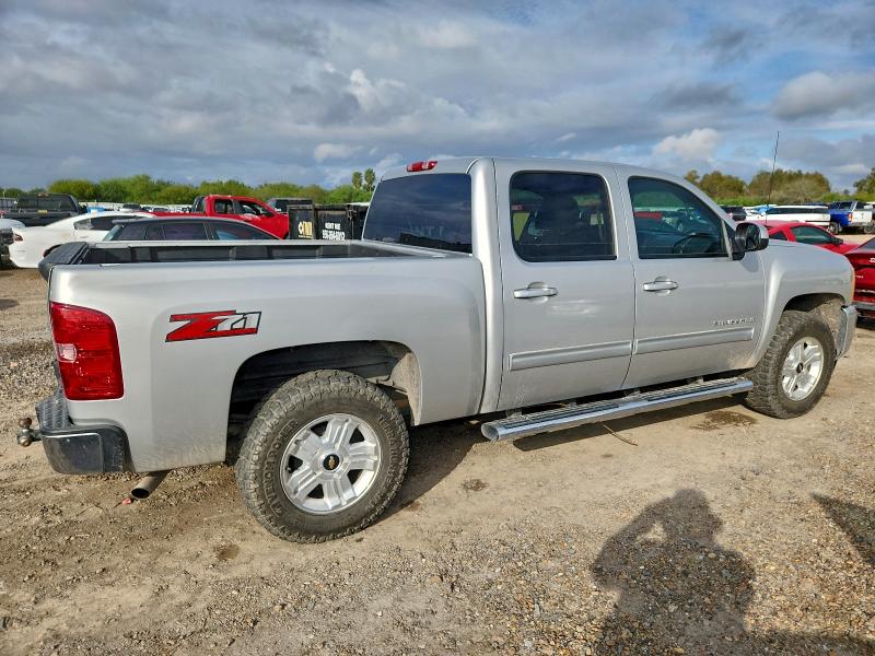 Photo 3 from auction – 2011 CHEVROLET SILVERADO with VIN 3GCPCSE02BG139569