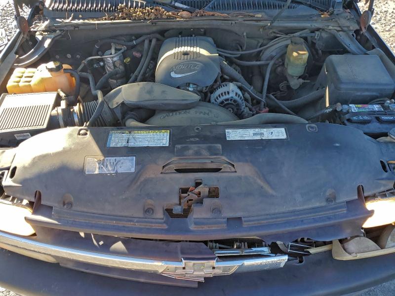 Photo 11 from auction – 2001 CHEVROLET SILVERADO with VIN 1GCEC14V71Z184942