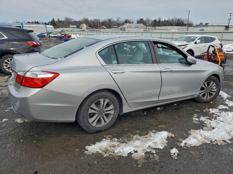 Photo 3 from auction – 2014 HONDA ACCORD LX with VIN 1HGCR2F38EA017146