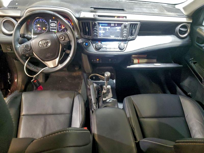 Photo 8 from auction – 2018 TOYOTA RAV4 LIMIT with VIN 2T3DFREV2JW825222