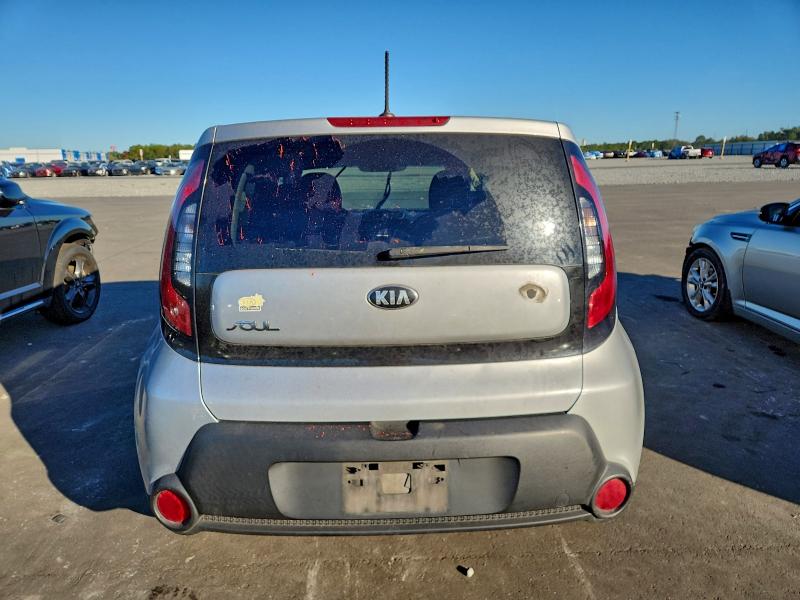 Photo 6 from auction – 2016 KIA SOUL with VIN KNDJN2A22G7854197