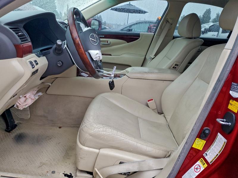 Photo 7 from auction – 2011 LEXUS LS 460 with VIN JTHBL5EF2B5107081