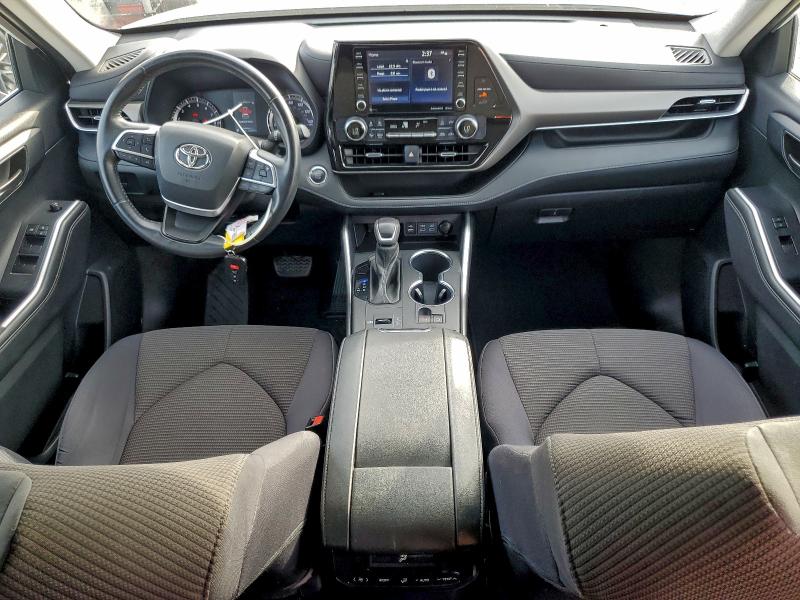 Photo 8 from auction – 2022 TOYOTA HIGHLANDER with VIN 5TDZZRAH2NS544347