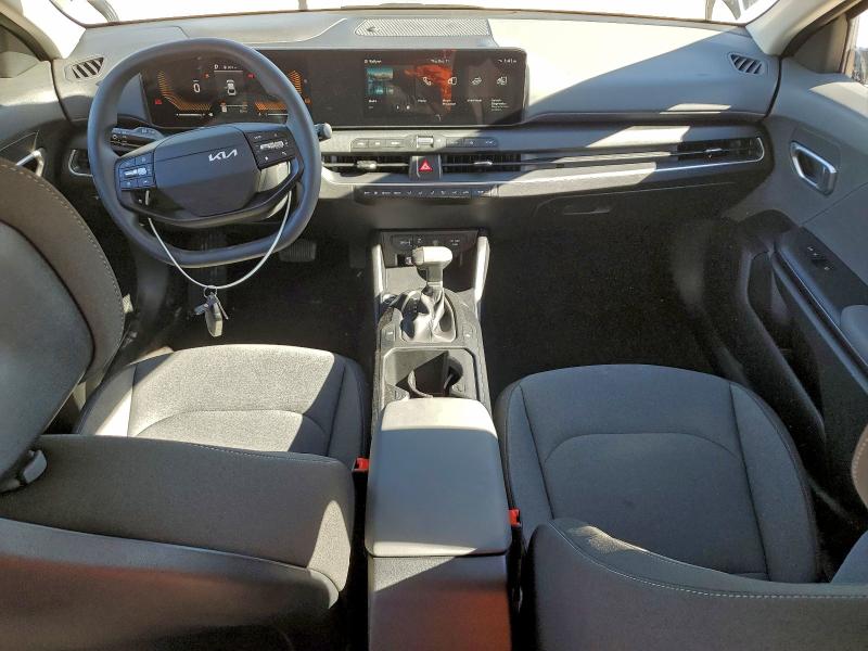 Photo 8 from auction – 2025 KIA K4 LX with VIN 3KPFT4DE9SE237692