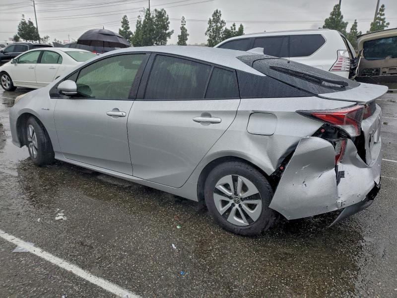 Photo 2 from auction – 2017 TOYOTA PRIUS with VIN JTDKBRFU2H3047350