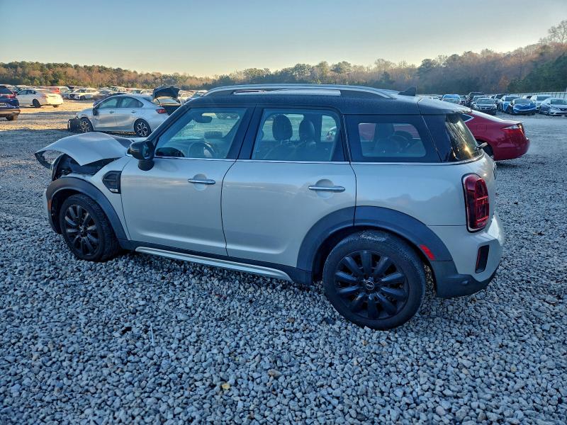 Photo 2 from auction – 2021 MINI COOPER COU with VIN WMZ23BR05M3M77283