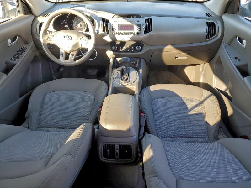 Photo 8 from auction – 2015 KIA SPORTAGE L with VIN KNDPB3AC2F7704865