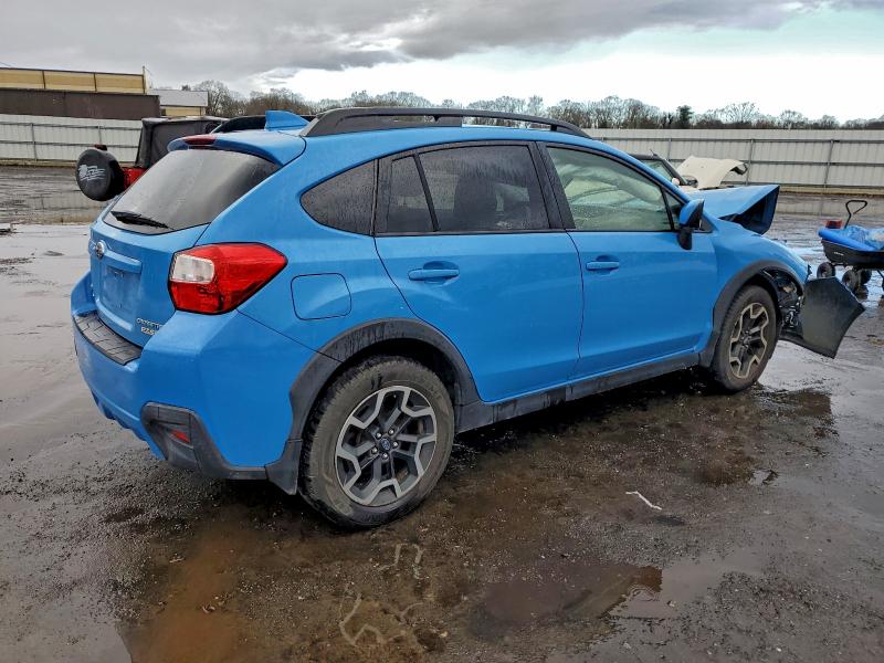 Photo 3 from auction – 2017 SUBARU CROSSTREK with VIN JF2GPADC4HH263143