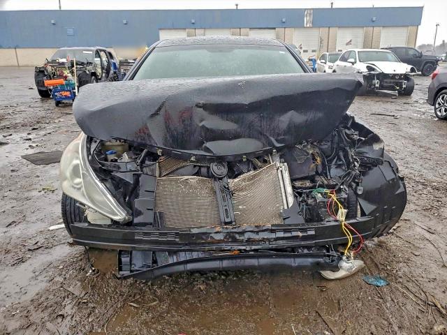 Photo 5 from auction – 2011 HYUNDAI SONATA SE with VIN 5NPEC4AC1BH079245