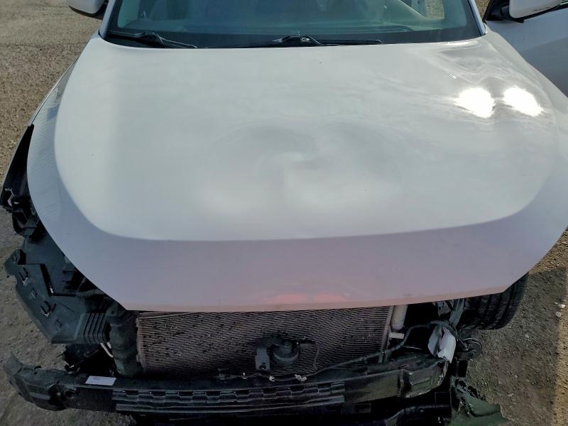 Photo 12 from auction – 2020 HYUNDAI TUCSON SE with VIN KM8J2CA47LU213053