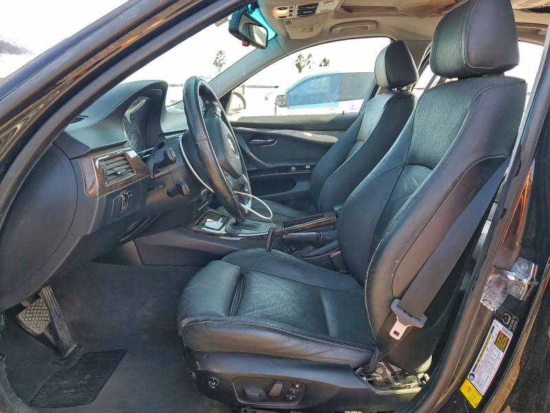 Photo 7 from auction – 2006 BMW 325 I AUTO with VIN WBAVB17576NK41330