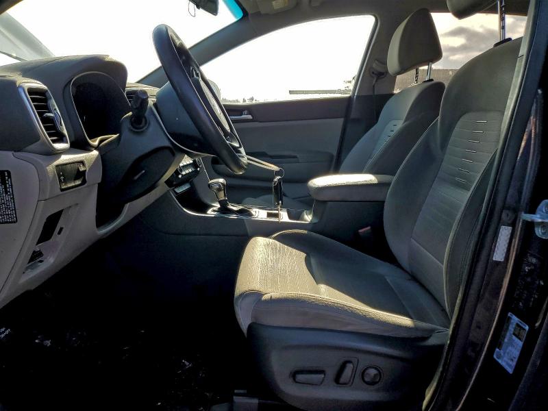 Photo 7 from auction – 2017 KIA SPORTAGE L with VIN KNDPMCAC5H7270180