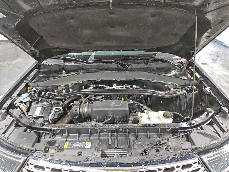 Photo 12 from auction – 2022 FORD EXPLORER L with VIN 1FMSK8FH6NGA79179