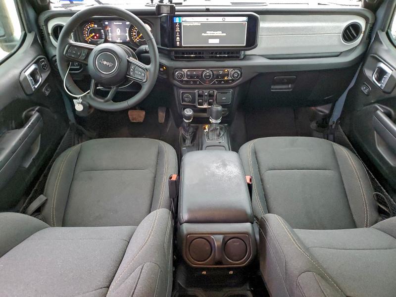 Photo 8 from auction – 2024 JEEP GLADIATOR with VIN 1C6HJTAG9RL111968
