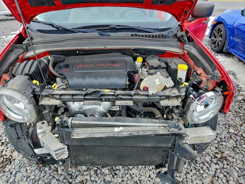 Photo 11 from auction – 2015 JEEP RENEGADE with VIN ZACCJBAT8FPC19614