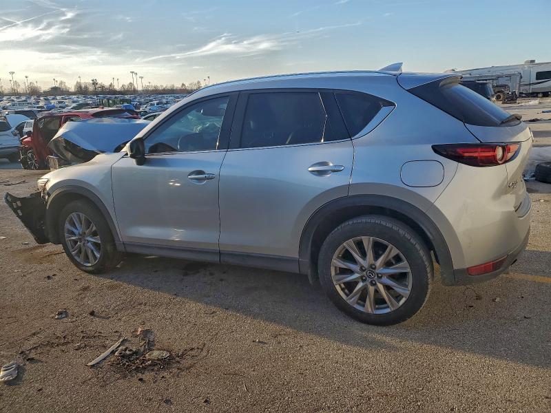 Photo 2 from auction – 2021 MAZDA CX-5 GRAND with VIN JM3KFBDM6M1458732