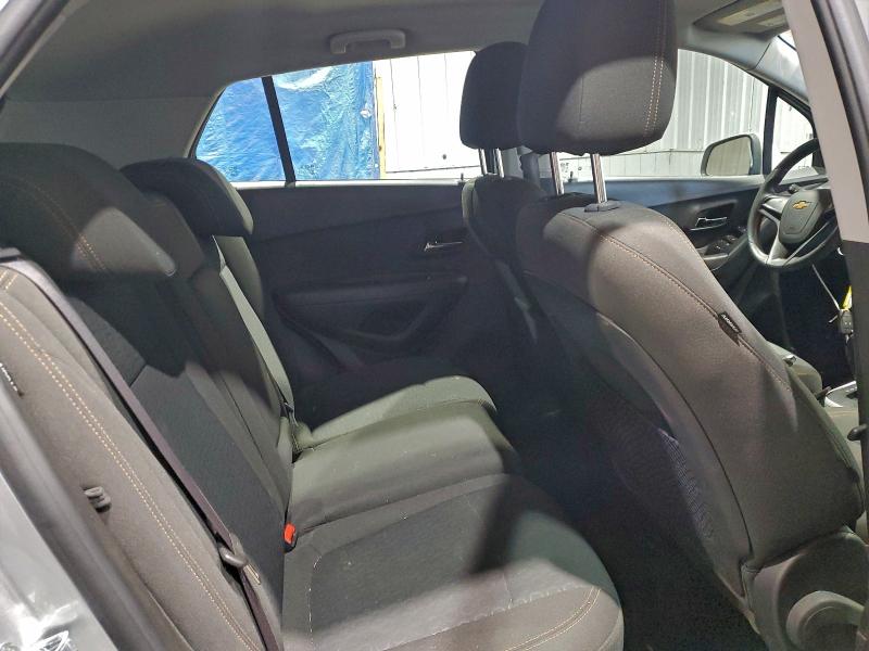 Photo 10 from auction – 2018 CHEVROLET TRAX LS with VIN KL7CJNSBXJB718602
