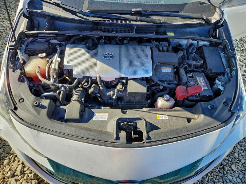 Photo 11 from auction – 2017 TOYOTA PRIUS PRIM with VIN JTDKARFP4H3009440