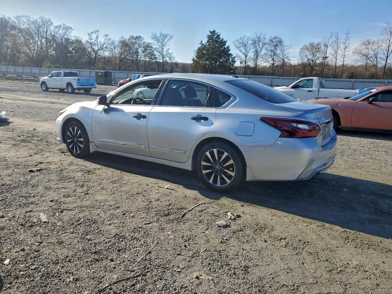 Photo 2 from auction – 2017 NISSAN ALTIMA 2.5 with VIN 1N4AL3AP1HC177939