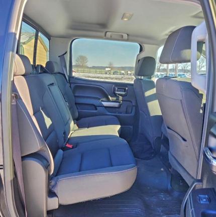 Photo 10 from auction – 2016 CHEVROLET SILVERADO with VIN 3GCUKREC9GG107220