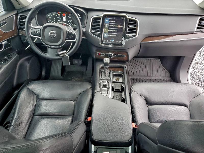 Photo 8 from auction – 2016 VOLVO XC90 T6 with VIN YV4A22PK0G1093086