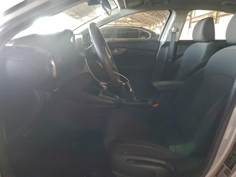 Photo 7 from auction – 2019 KIA FORTE FE with VIN 3KPF24AD7KE077441