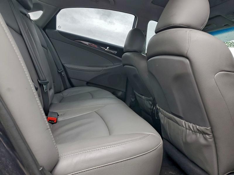 Photo 10 from auction – 2013 HYUNDAI SONATA SE with VIN 5NPEC4AC9DH622859
