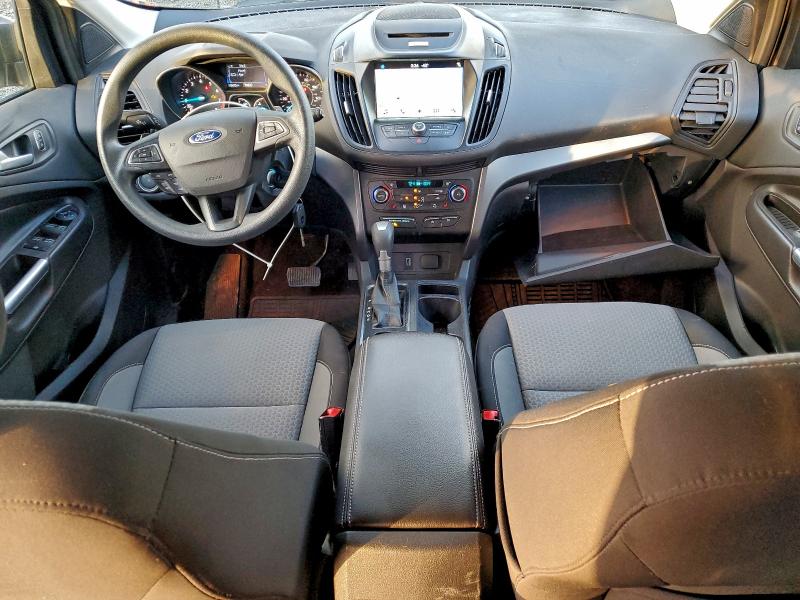 Photo 8 from auction – 2017 FORD ESCAPE SE with VIN 1FMCU9G96HUA00465