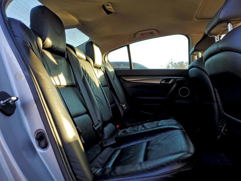 Photo 10 from auction – 2010 ACURA TL with VIN 19UUA8F52AA023230