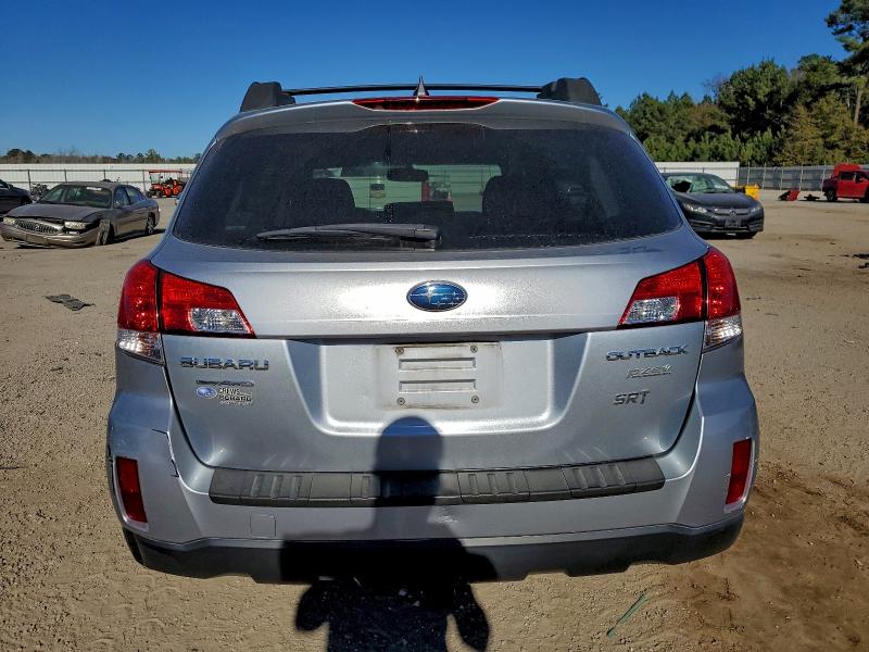Photo 6 from auction – 2014 SUBARU OUTBACK 2. with VIN 4S4BRBKC8E3301215