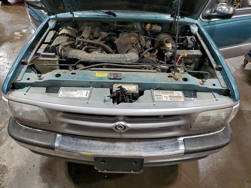 Photo 11 from auction – 1994 MAZDA B4000 CAB with VIN 4F4DR17X4RTM93653