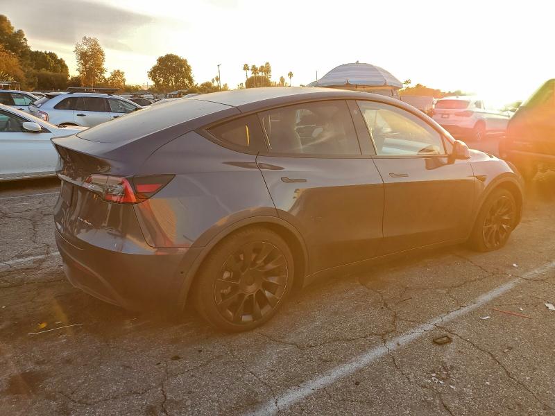 Photo 3 from auction – 2021 TESLA MODEL Y with VIN 5YJYGDEE3MF069069