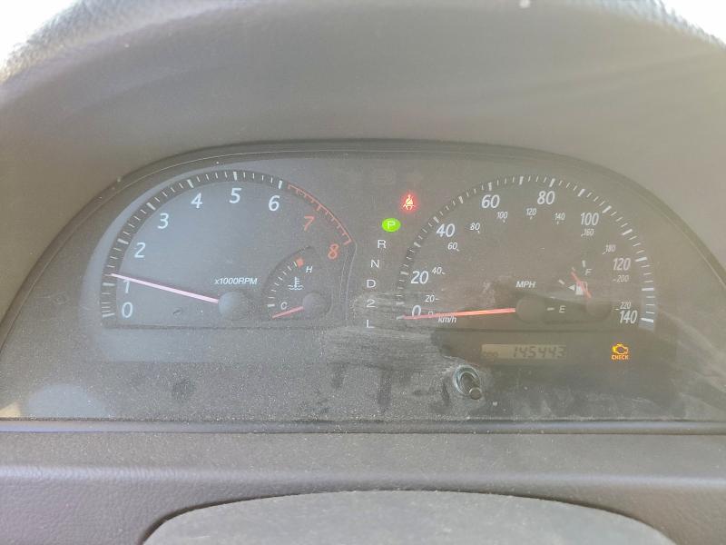 Photo 9 from auction – 2003 TOYOTA CAMRY LE with VIN JTDBE32K130228345