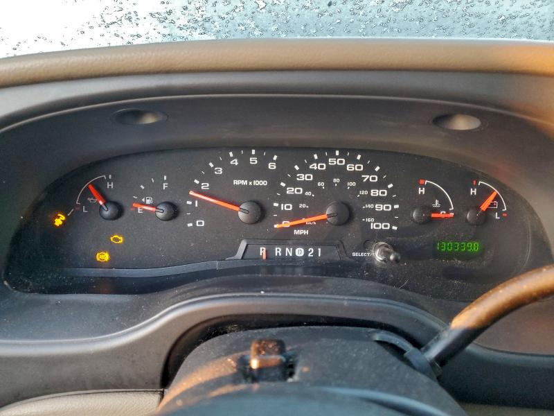 Photo 9 from auction – 2004 FORD ECONOLINE with VIN 1FMRE11L44HA90909