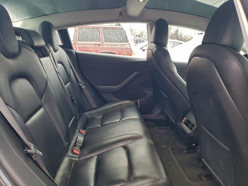 Photo 10 from auction – 2018 TESLA MODEL 3 with VIN 5YJ3E1EB2JF104104