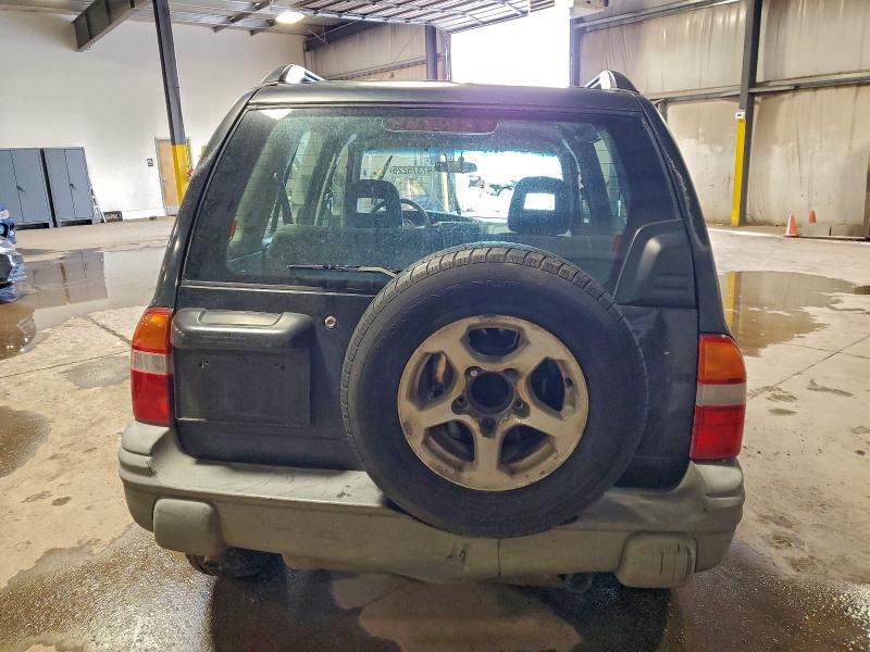 Photo 6 from auction – 2004 CHEVROLET TRACKER ZR with VIN 2CNBJ734646900679