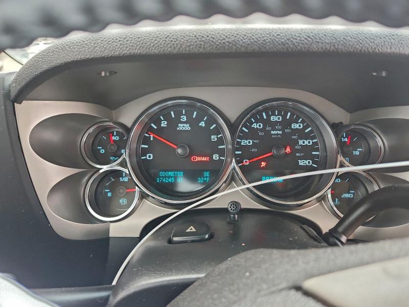 Photo 9 from auction – 2010 CHEVROLET SILVERADO with VIN 3GCRKSE34AG207116