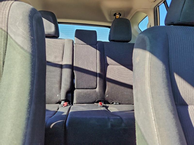 Photo 10 from auction – 2015 TOYOTA RAV4 LE with VIN JTMZFREV4FD078460