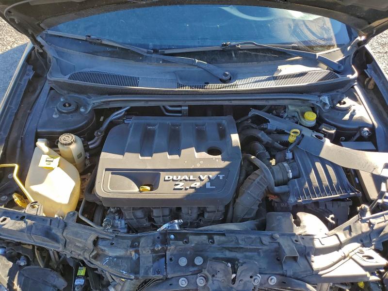Photo 11 from auction – 2012 CHRYSLER 200 with VIN 1C3CCBAB5CN135325