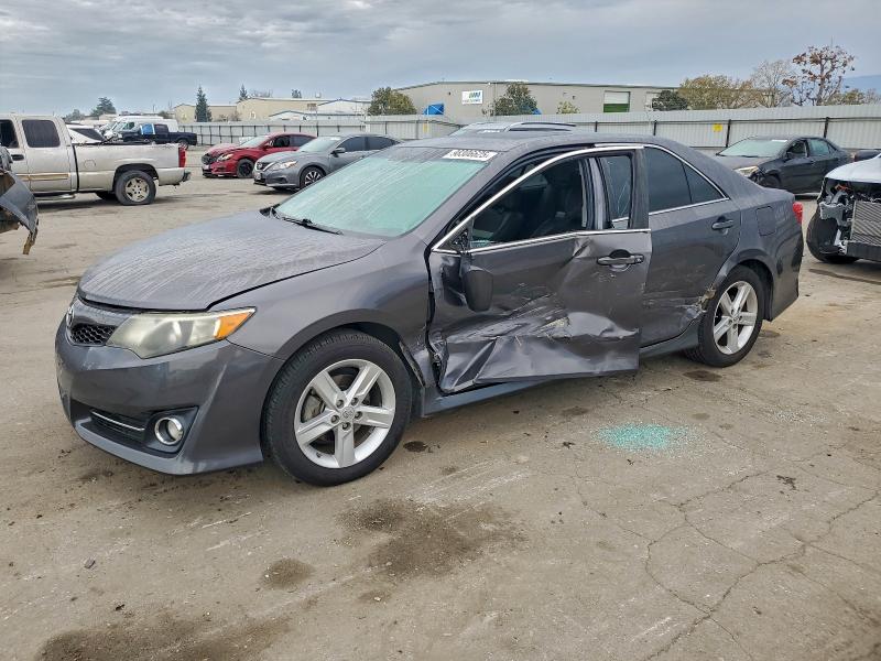 TOYOTA CAMRY L 2014 with VIN 4T1BF1FKXEU819695 - Photo from auction