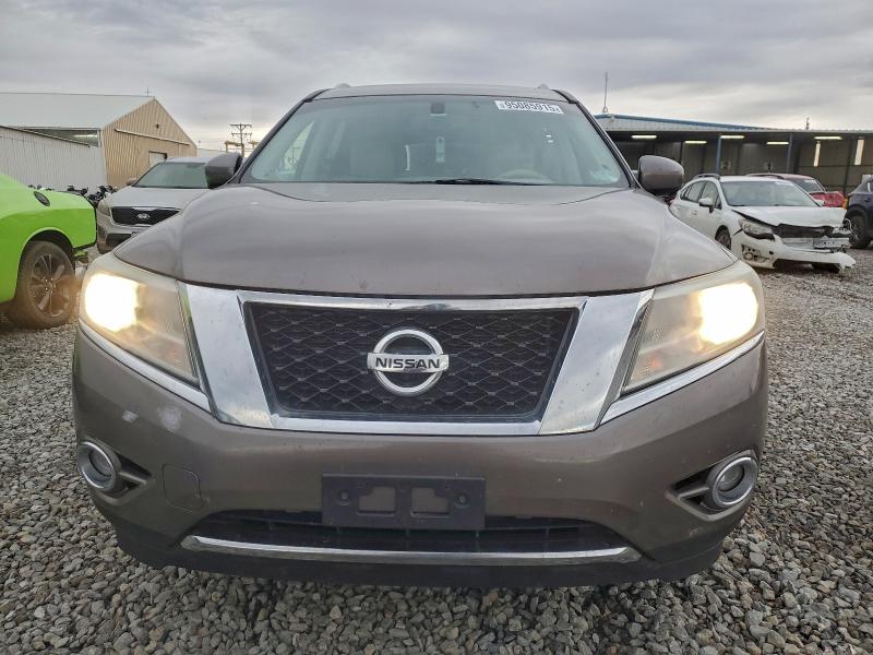 Photo 5 from auction – 2013 NISSAN PATHFINDER with VIN 5N1AR2MMXDC669685
